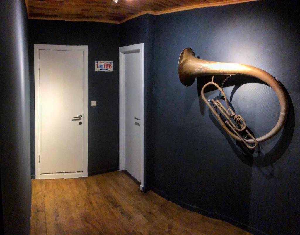 B&B Music City Wibrin Εξωτερικό φωτογραφία