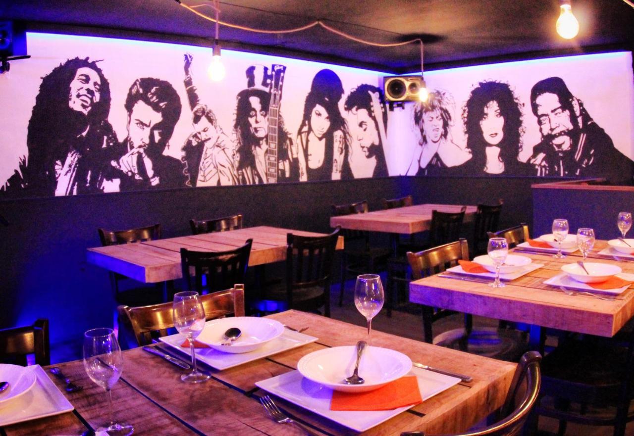 B&B Music City Wibrin Εξωτερικό φωτογραφία