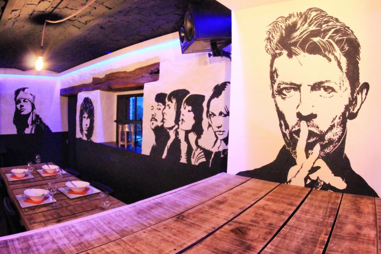 B&B Music City Wibrin Εξωτερικό φωτογραφία