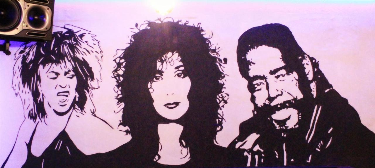 B&B Music City Wibrin Εξωτερικό φωτογραφία